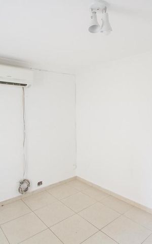 Casa à venda com 131m², 3 quartos e 2 vagasQuarto 1