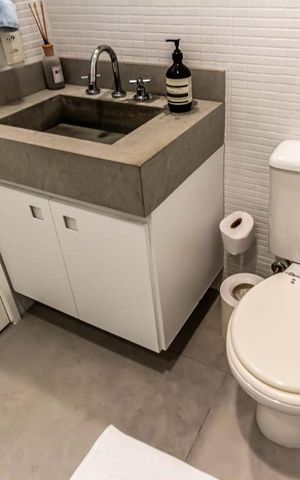 Apartamento à venda com 98m², 2 quartos e 1 vaga Apartamento à venda com 98m², 2 quartos e 1 vagaBanheiro