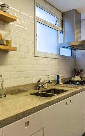 Apartamento à venda com 98m², 2 quartos e 1 vaga Apartamento à venda com 98m², 2 quartos e 1 vagaCozinha