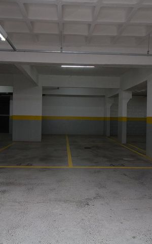 Apartamento para alugar com 100m², 3 quartos e 2 vagas Apartamento para alugar com 100m², 3 quartos e 2 vagasEstacionamento