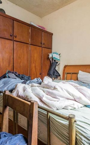 Casa à venda com 200m², 4 quartos e 2 vagas Casa à venda com 200m², 4 quartos e 2 vagasDormitório2