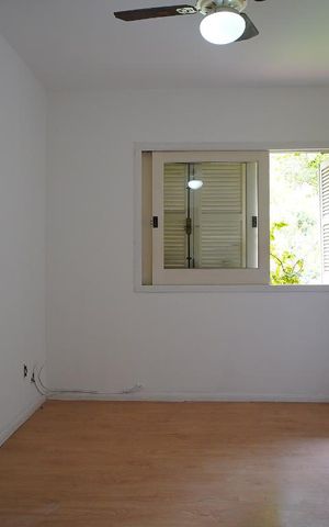 Casa para alugar com 238m², 4 quartos e 2 vagasSuite