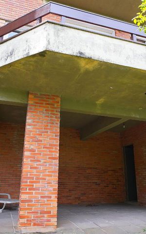 Casa para alugar com 238m², 4 quartos e 2 vagasFachada Fundos
