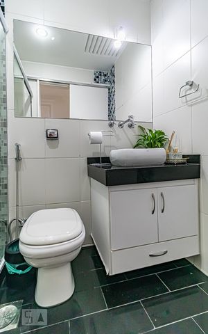 Apartamento à venda com 87m², 2 quartos e 1 vagaBanheiro Social