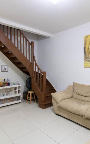 Casa para alugar com 88m², 3 quartos e 1 vaga Casa para alugar com 88m², 3 quartos e 1 vagaSala