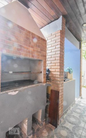 Casa à venda com 500m², 8 quartos e 5 vagasChurrasqueira