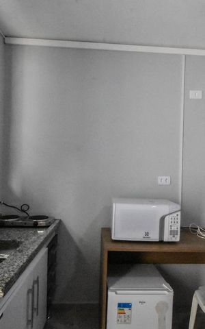 Casa à venda com 500m², 8 quartos e 5 vagasKitnet 03
