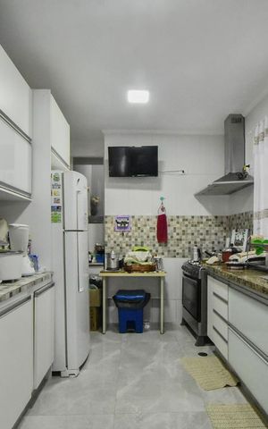 Casa à venda com 500m², 8 quartos e 5 vagasCozinha