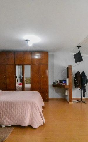 Casa à venda com 500m², 8 quartos e 5 vagasSuíte 01