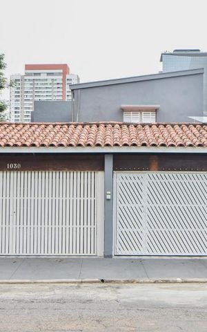 Casa à venda com 500m², 8 quartos e 5 vagasCasa