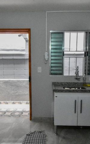 Casa à venda com 500m², 8 quartos e 5 vagasKitnet 01