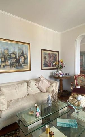 Apartamento para alugar com 290m², 4 quartos e 3 vagas Apartamento para alugar com 290m², 4 quartos e 3 vagasSala
