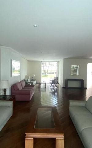 Apartamento para alugar com 290m², 4 quartos e 3 vagas Apartamento para alugar com 290m², 4 quartos e 3 vagasÁrea comum - Salão de festas