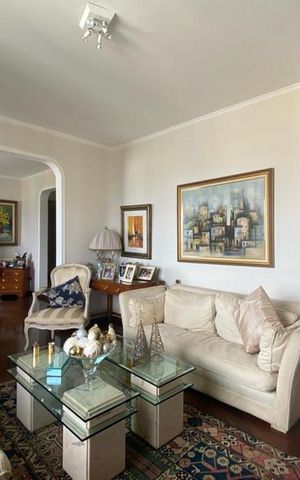 Apartamento para alugar com 290m², 4 quartos e 3 vagas Apartamento para alugar com 290m², 4 quartos e 3 vagasSala