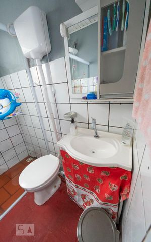 Casa para alugar com 200m², 2 quartos e 1 vagaBanheiro