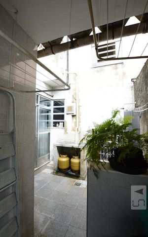 Apartamento à venda com 84m², 3 quartos e sem vagaÁrea de Serviço