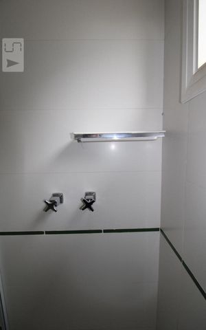 Casa de condomínio à venda com 407m², 4 quartos e sem vagaBanheiro da Suíte 4