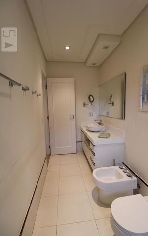 Casa de condomínio à venda com 407m², 4 quartos e sem vagaBanheiro da Suíte 2