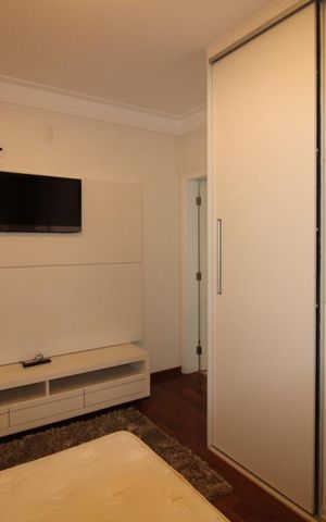 Casa de condomínio à venda com 407m², 4 quartos e sem vagaQuarto da Suíte 1 (térrea)
