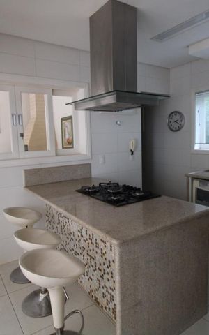 Casa de condomínio à venda com 407m², 4 quartos e sem vagaCozinha