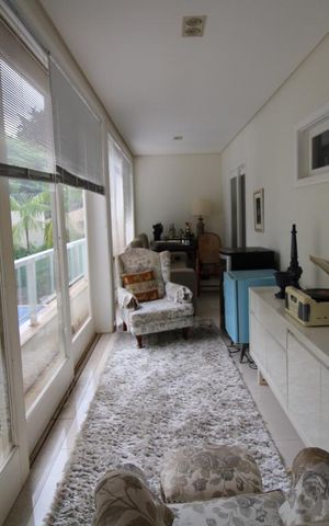 Casa de condomínio à venda com 407m², 4 quartos e sem vagaVaranda
