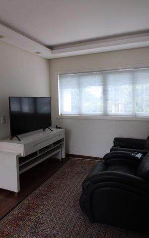 Casa de condomínio à venda com 407m², 4 quartos e sem vagaSala de TV