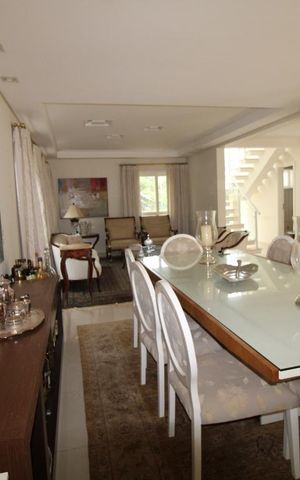 Casa de condomínio à venda com 407m², 4 quartos e sem vagaSala de Jantar