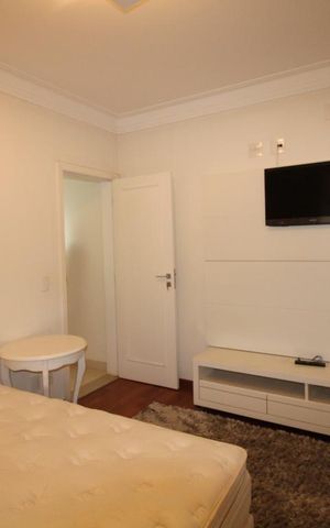 Casa de condomínio à venda com 407m², 4 quartos e sem vagaQuarto da Suíte 1 (térrea)