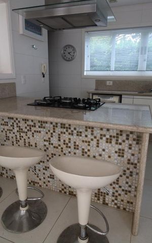 Casa de condomínio à venda com 407m², 4 quartos e sem vagaCozinha