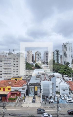 Apartamento à venda com 143m², 4 quartos e 2 vagas Apartamento à venda com 143m², 4 quartos e 2 vagasSala de TV, vista aberta