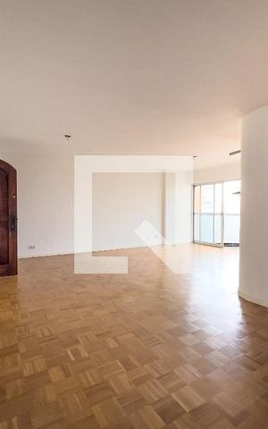 Apartamento à venda com 143m², 4 quartos e 2 vagas Apartamento à venda com 143m², 4 quartos e 2 vagasSala