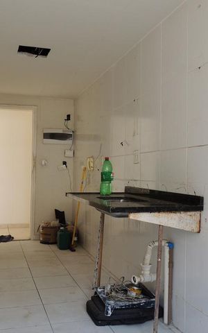 Apartamento à venda com 138m², 3 quartos e 2 vagasCozinha