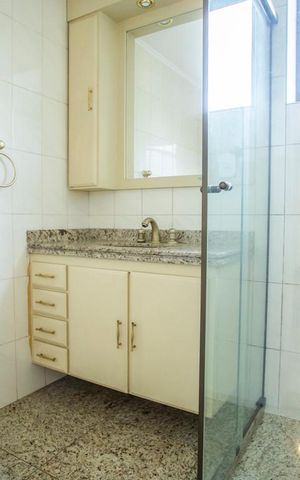 Apartamento para alugar com 105m², 3 quartos e 2 vagas Apartamento para alugar com 105m², 3 quartos e 2 vagasBanheiro Suíte
