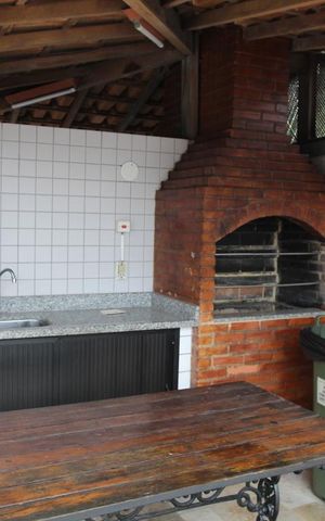 Apartamento à venda com 251m², 4 quartos e 3 vagasÁrea comum - Churrasqueira