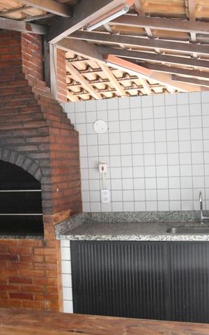 Apartamento à venda com 251m², 4 quartos e 3 vagasÁrea comum - Churrasqueira