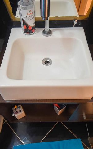 Apartamento à venda com 60m², 2 quartos e 1 vaga Apartamento à venda com 60m², 2 quartos e 1 vagaPia do banheiro