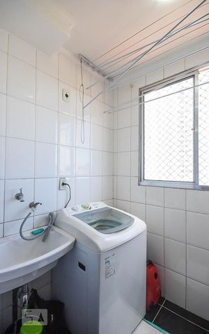 Apartamento à venda com 60m², 2 quartos e 1 vaga Apartamento à venda com 60m², 2 quartos e 1 vagaÁrea de serviço