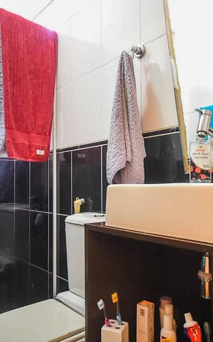 Apartamento à venda com 60m², 2 quartos e 1 vaga Apartamento à venda com 60m², 2 quartos e 1 vagaBanheiro