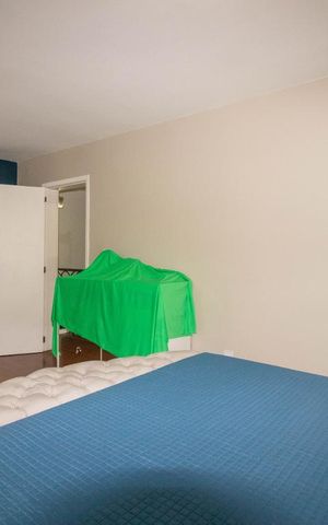 Casa à venda com 262m², 3 quartos e 4 vagas Casa à venda com 262m², 3 quartos e 4 vagasSuíte