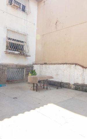 Casa à venda com 262m², 3 quartos e 4 vagas Casa à venda com 262m², 3 quartos e 4 vagasPátio