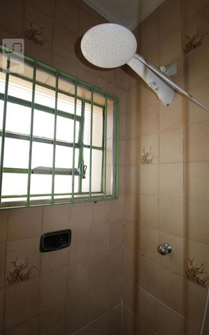 Casa à venda com 181m², 4 quartos e sem vagaBanheiro