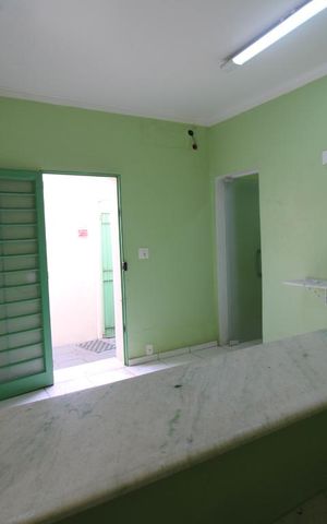 Casa à venda com 181m², 4 quartos e sem vagaSala 1 (térreo)