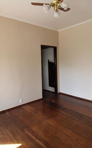 Casa à venda com 181m², 4 quartos e sem vagaSala (andar superior)