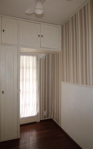 Casa à venda com 181m², 4 quartos e sem vagaQuarto 2 (andar superior)