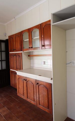 Casa à venda com 181m², 4 quartos e sem vagaCozinha (andar superior)