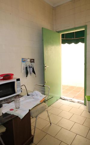 Casa à venda com 181m², 4 quartos e sem vagacozinha 2 (térreo)