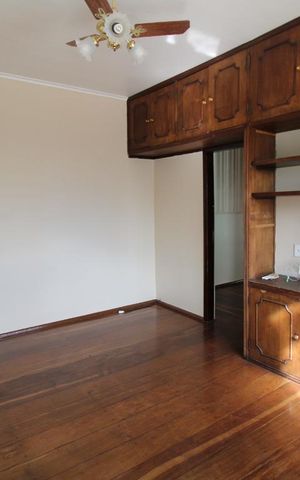 Casa à venda com 181m², 4 quartos e sem vagaSala (andar superior) -Casa 2