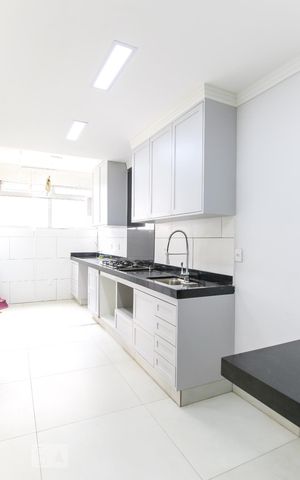 Apartamento para alugar com 94m², 3 quartos e 2 vagasCozinha