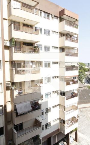 Apartamento à venda com 77m², 2 quartos e 1 vagaVista da Cozinha e Área de Serviço