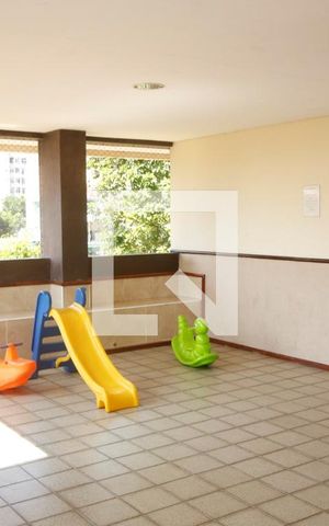Apartamento à venda com 77m², 2 quartos e 1 vagaÁrea Comum - Playground